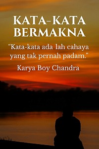 Gambar ini menampilkan suasana senja yang hangat, dengan siluet seseorang yang sedang merenung. Kalimat puitis dan namamu sebagai pencipta ditampilkan dengan elegan di bagian atas.